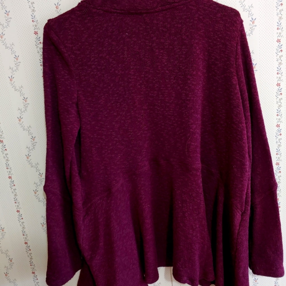 Knox Rose sweater, M